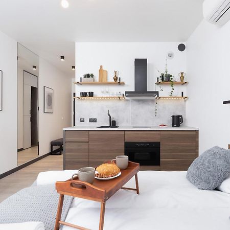 Studio Apartment - Rakowicka 14 Street クラクフ エクステリア 写真