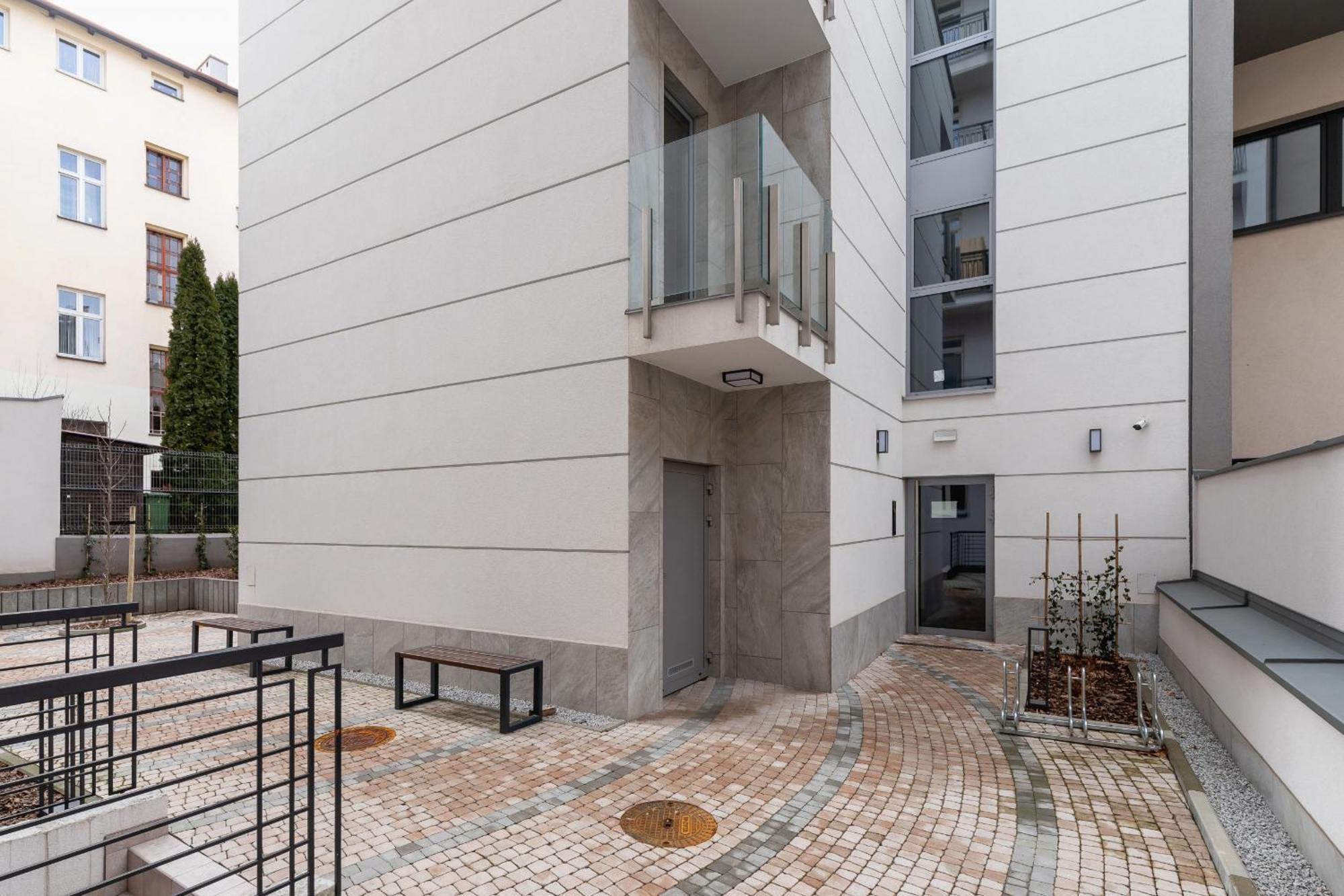 Studio Apartment - Rakowicka 14 Street クラクフ エクステリア 写真